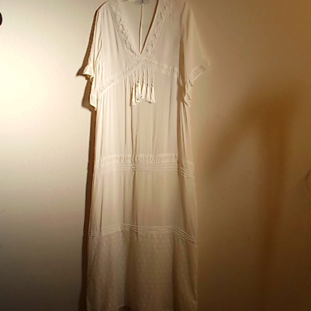 MAROTHS Women's Vneck Short Ruffle  Sleeves Maxi Dress Size L White B48 X P